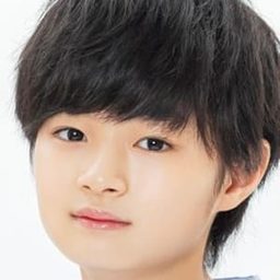 越山敬達  飾演 Shunsuke (young)