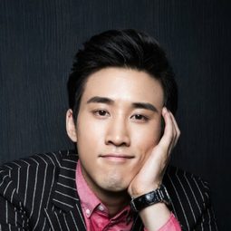 易揚 飾演 Masked Man