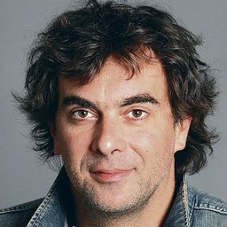 湯瑪斯·馬托諾哈 飾演 