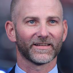 Matt Holloway - 秘境探險編劇