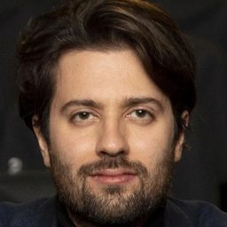 保羅·史特里波利 飾演 Pasquale