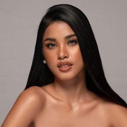 Shuvee Etrata - Call Me Mother演員 飾演Ria