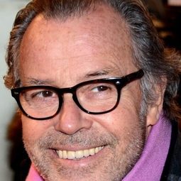 Michel Leeb 飾演 François Garnier