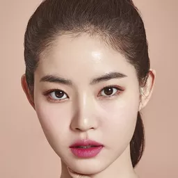 黃勝妍 飾演 Jeon Hee-sung