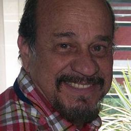 Ricardo de Pascual 飾演 