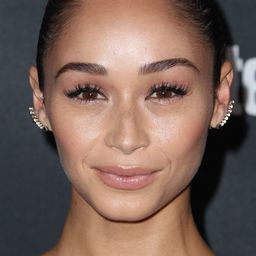 Cara Santana 飾演 Jesse