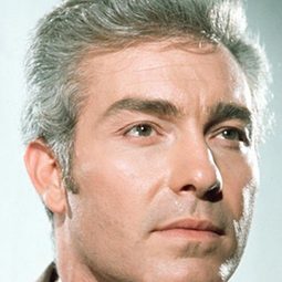 李察布·萊福特 - 死之謎演員 飾演Leo Verdell