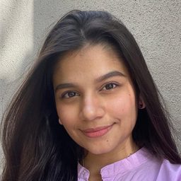 海朵加達 飾演 Pari