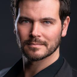 Greg Perrow 飾演 Deputy Shanks