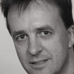 Shane Lee 飾演 Mr. Wertz