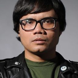 索列·索利洪 飾演 