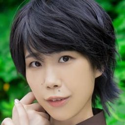 書上春菜 飾演 (voice)