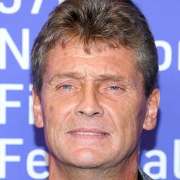 Keith Williams Richards 飾演 Ed Mortanian