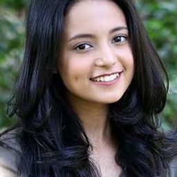 Elyzia Mulachela 飾演 Luhde