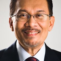 Anwar Ibrahim 飾演 Self - Former Deputy Prime Minister of Malaysia