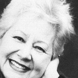 Elsa Vazzoler - I'm Going to Live by Myself演員 飾演Mamma di Giacomino