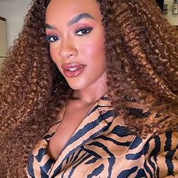 派翠西亞拉莫斯 飾演 Roberta