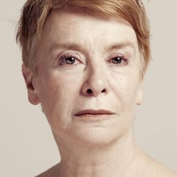 伊佩格·貝爾茵 飾演 Leyla