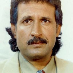 Kiran Kumar 飾演 Peter Briganza