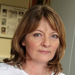 Sarah Sutton - Doctor Who: Terminus演員 飾演Nyssa