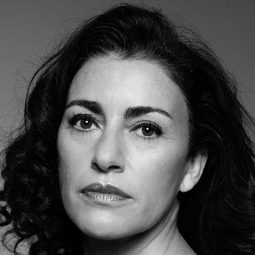 Maria Olga Matte 飾演 