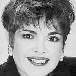 Michele Mariana - 女巫一族演員 飾演Pincushin-Secretary