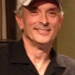 Michael Donovan 飾演 (voice)