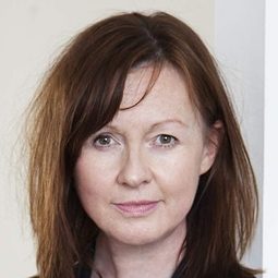 Julia Ford - 羅密歐·布拉斯的房間演員 飾演Sandra Woolley