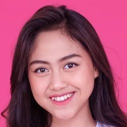 Fransisca Saraswati Puspa Dewi 飾演 Anjani