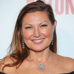 莉娜·柯莫蘿絲卡 - Roméo et Juliette演員 飾演Mère de Juliette