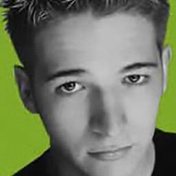 Luke Smith - 芭比之聖誕歡歌演員 飾演Freddy (voice)