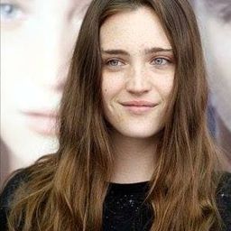 Ona Casamiquela 飾演 Dorotea