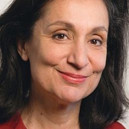 菲利斯·凱 飾演 Dave's Mom