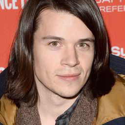 Mickey Keating - 噤入墳場導演