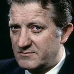 喬瑟夫·諾瓦克 飾演 Cpl. Piotr Buder