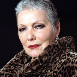 Willeke van Ammelrooy 飾演 Rosa Overbeek