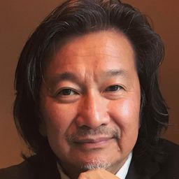 Toan Le 飾演 Sang Nguyen