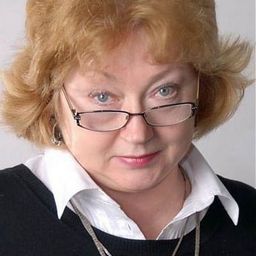 Mariya Kuznetsova 飾演 Catherine The Great