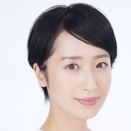 映美倉良 飾演 Shuko Asai