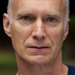 Jeff Hayenga - 異形怪胎演員 飾演Brad Marshall