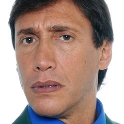 Fabián Gianola 飾演 Beto (voice)