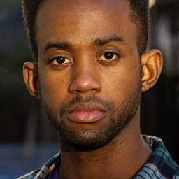 Motown Maurice 飾演 Pinball