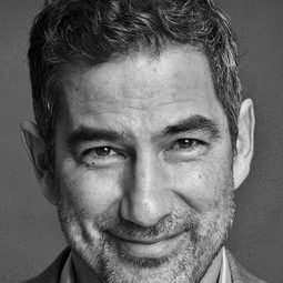 Randy Vasquez - 邪惡願望演員 飾演Detective Ruiz