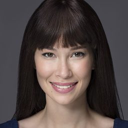 伊利夫·吉澤姆·艾庫爾 飾演 Melda