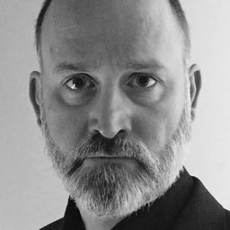 Derick Van Orden 飾演 Eartle