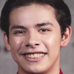 Brian Black 飾演 Trixie