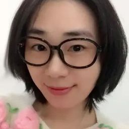 Lizhen Yan 飾演 大乔