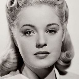 Mary Beth Hughes 飾演 Terry Smith - Bar Girl