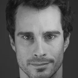 派翠克·希文 飾演 Cédric