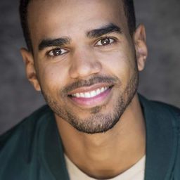 Tane Williams-Accra - 謎‧離島演員 飾演Fischer